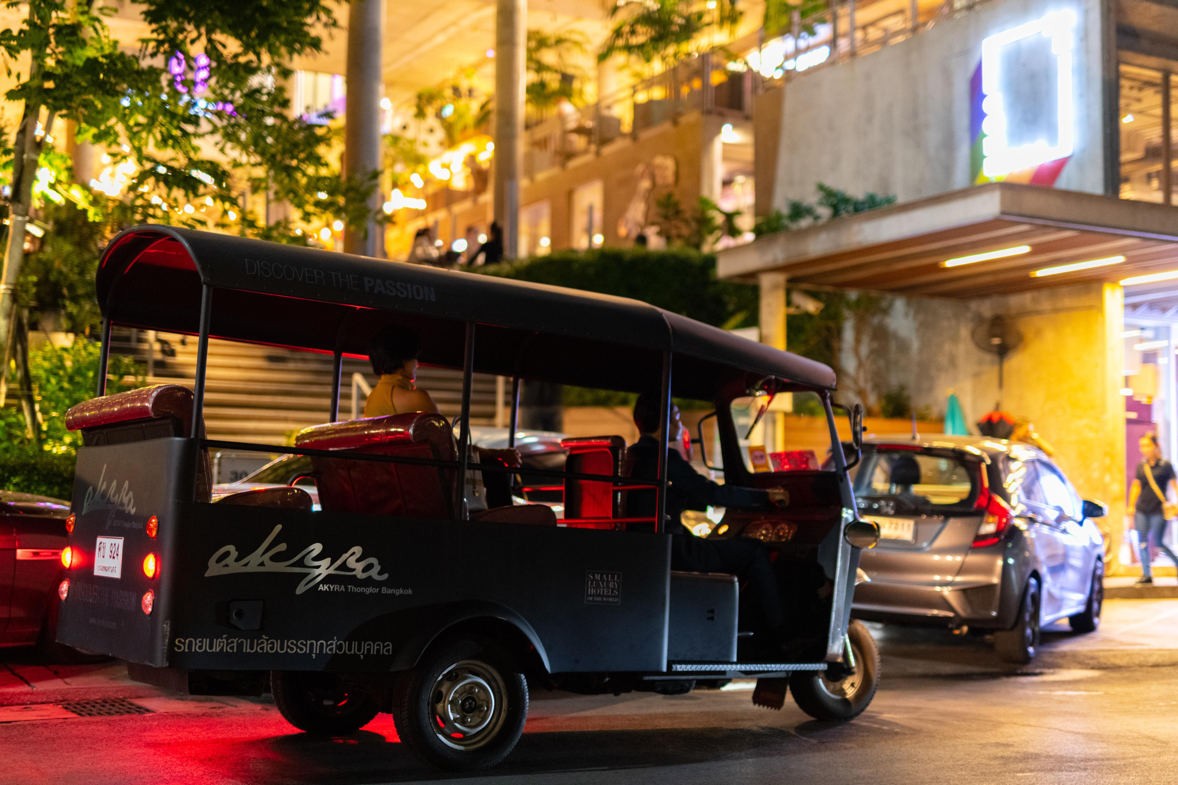 Muu Bangkok, Small Luxury Hotels Of The World Exteriör bild