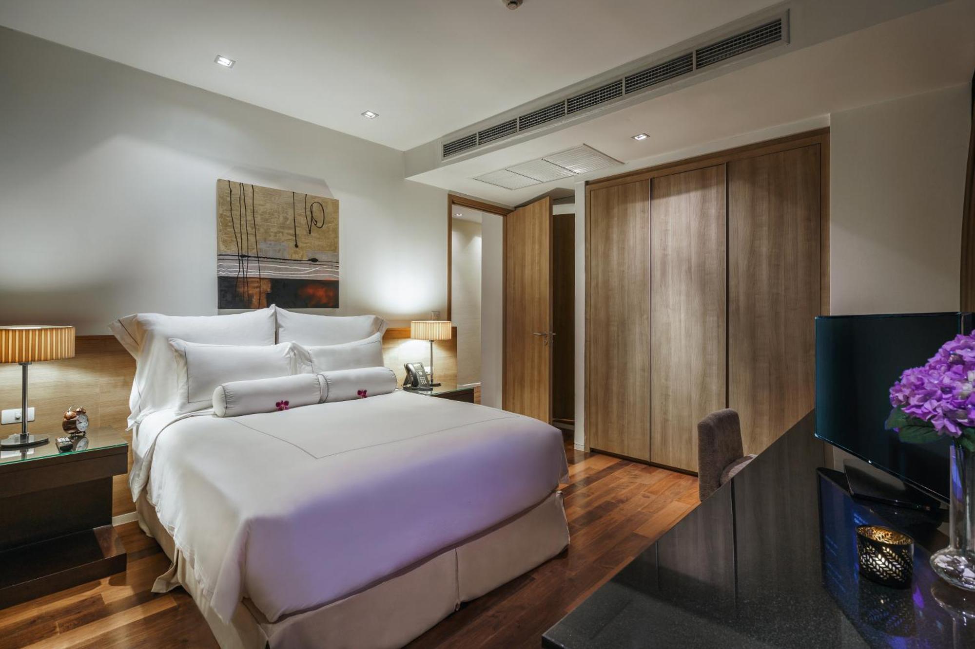 Muu Bangkok, Small Luxury Hotels Of The World Exteriör bild